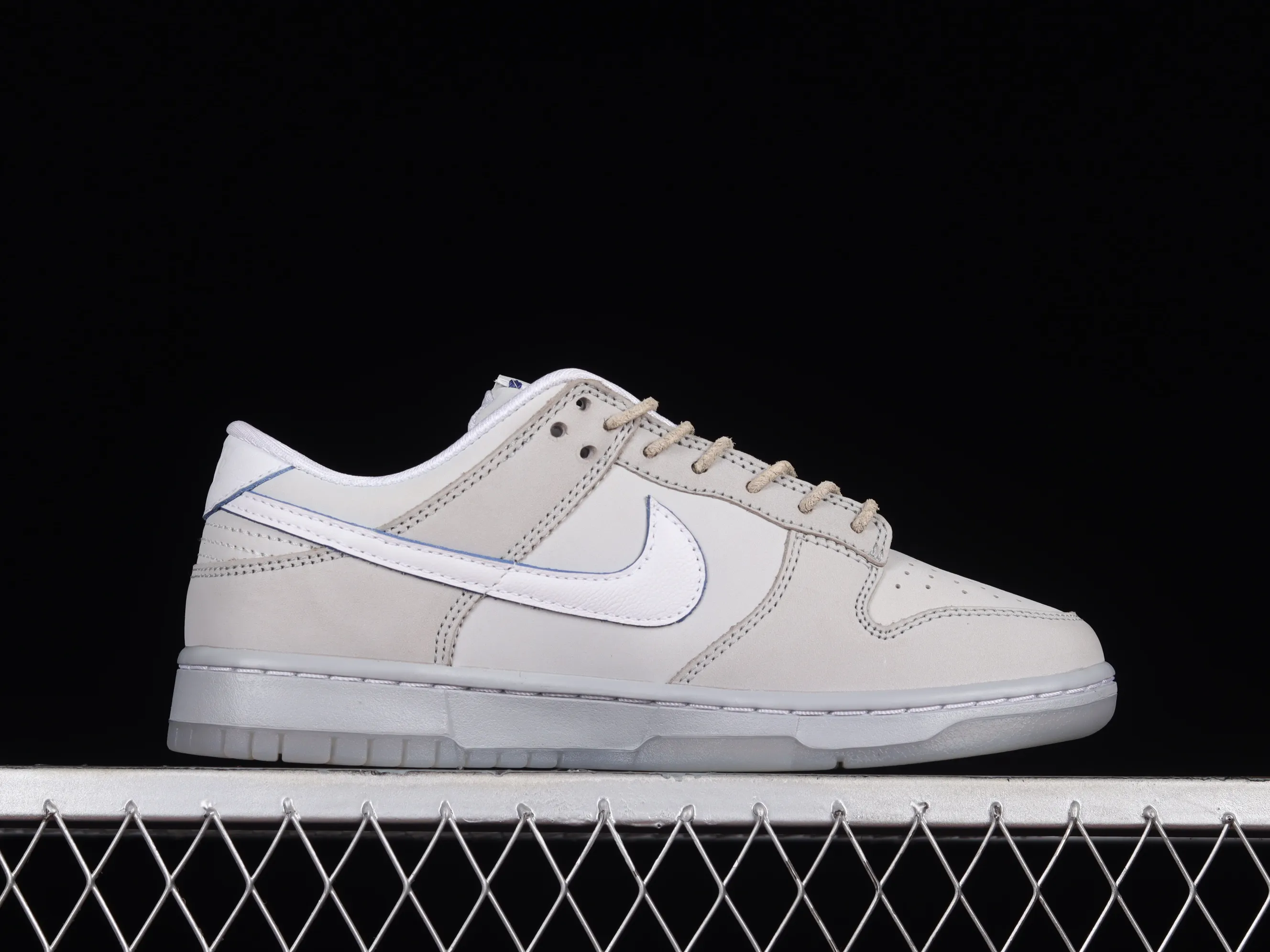 All categories Nk SB Dunk Series Nk SB Dunk Low low-top sneakers Nk SB Dunk Low "Grey Leather" Moon Gray SB low-top sports and leisure sneakers DX3722-001